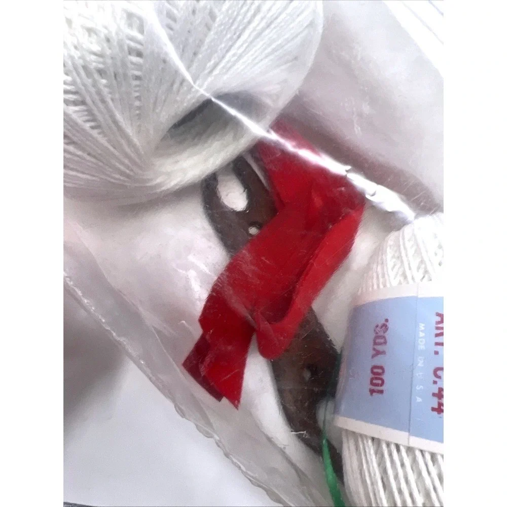 Vintage Tradition Today Tatted Victorian Wreath Kit Tatting Thread 1981 Shuttle